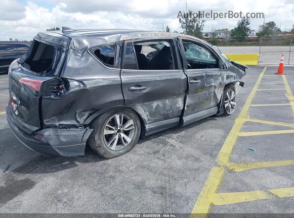 2T3WFREV6JW479376 2018 TOYOTA LE Gray Задня права чверть