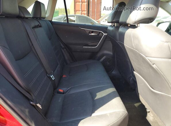 2T3Y1RFVXMW157365 2021 TOYOTA RAV4 Red Vista interior trasera