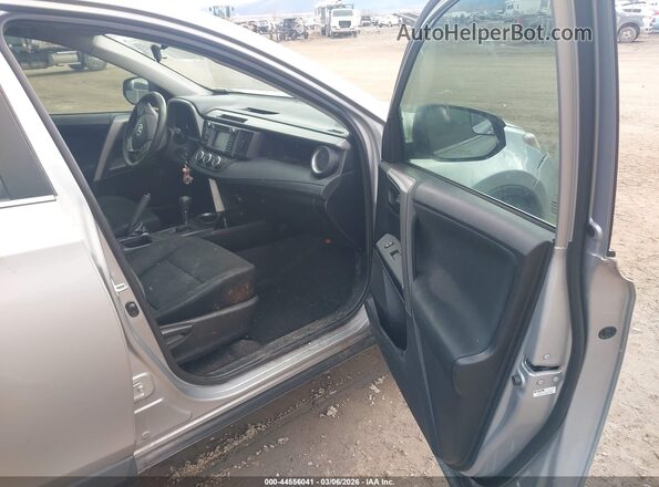 2T3ZFREV6HW339870 2017 TOYOTA LE Silver Սալոնի դիմացի տեսք