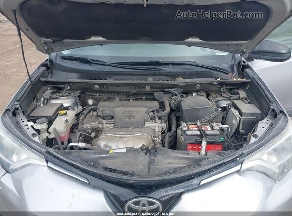 2T3ZFREV6HW339870 2017 TOYOTA LE Silver Հետևի տեսք