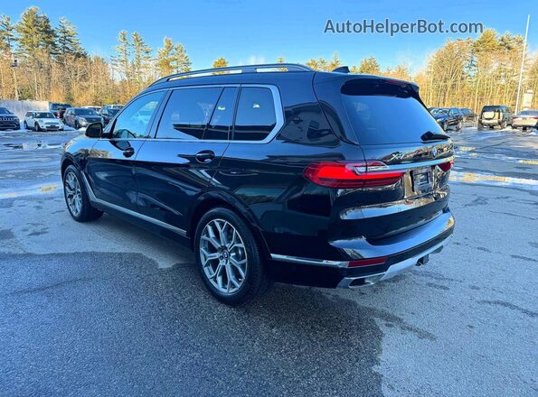 5UXCW2C06M9E81989 2021 BMW X7 Black Przód prawy