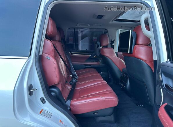 JTJHY7AXXG4214834 2016 LEXUS LX Белый 