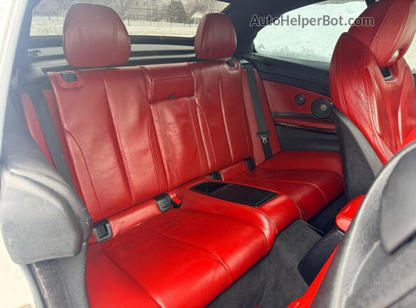 WBS3U9C57GP969947 2016 BMW M4 White Вид салону спереду