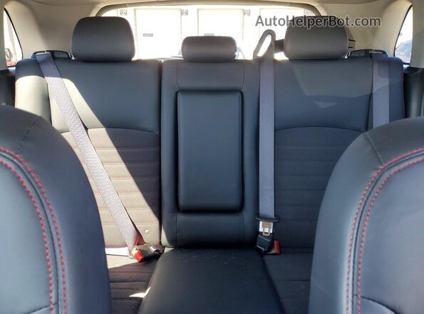 JA4ARUAU7TU005559 2026 MITSUBISHI OUTLANDER Red 