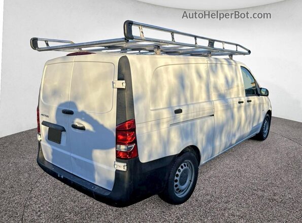 W1YV0CEY9L3718084 2020 MERCEDES-BENZ METRIS White 