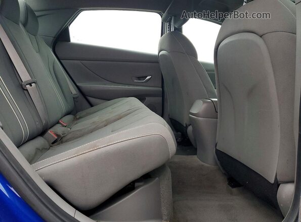 KMHLM4AJ4PU050382 2023 HYUNDAI ELANTRA Blue უკანა სალონის ხედი