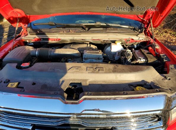 1C6RREJT0RN218580 2024 RAM 1500 Red Vista interior trasera