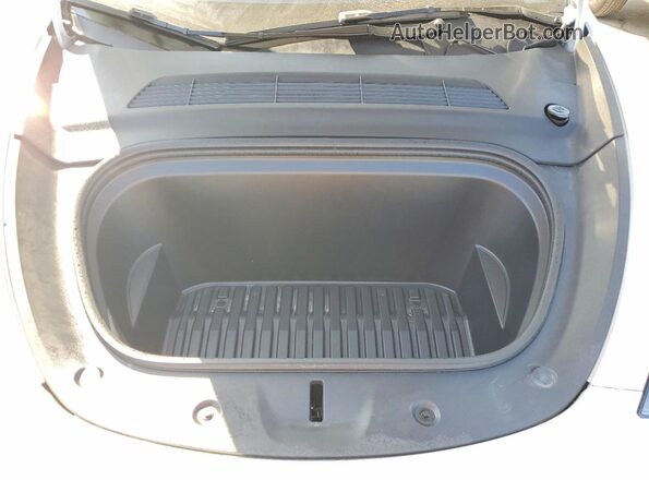 7SAYGDEE9RA222562 2024 TESLA MODEL Белый Вид подкапотного пространства