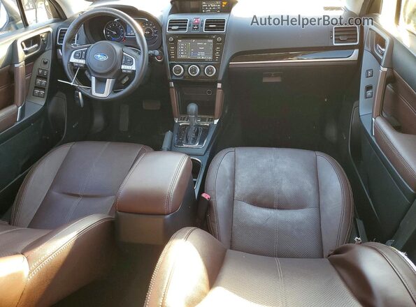 JF2SJGWC4HH457909 2017 SUBARU FORESTER2. White ხელსაწყოთა პანელის ხედი