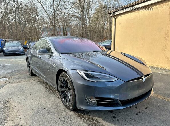 5YJSA1E25JF243568 2018 TESLA MODEL Gray 