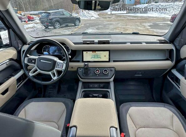 SALE2EEU2P2120298 2023 LAND ROVER DEFENDER Black Սալոնի դիմացի տեսք