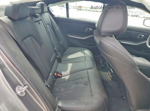 3MW69FF01R8D92674 2024 BMW 3 SERIES Gray უკანა სალონის ხედი