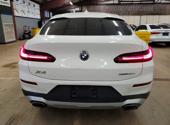 5UX33DT09N9K12081 2022 BMW X4 White Вид салону спереду