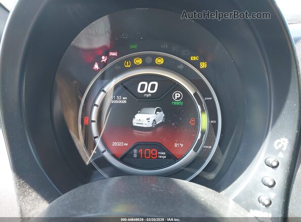 3C3CFFGE3GT221724 2016 FIAT 500E Gray Widok tylnych siedzeń