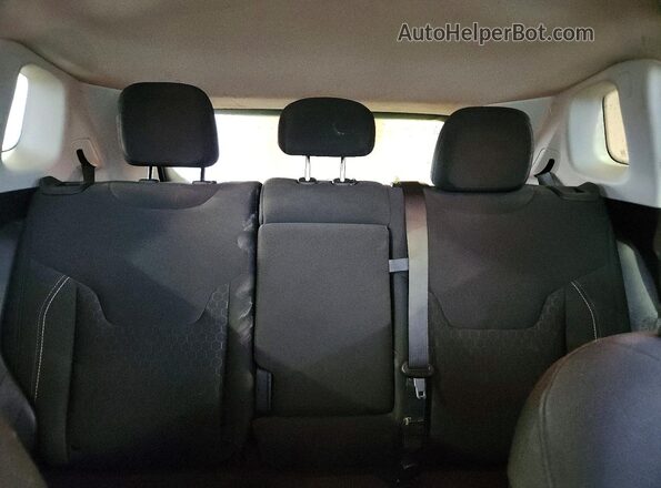 3C4NJCAB5LT169944 2020 JEEP COMPASS Черный Вид задних сидений