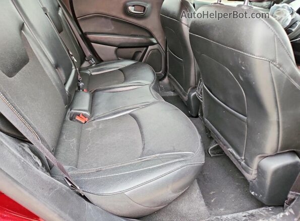 3C4NJCBB0MT574108 2021 JEEP COMPASS Maroon Vista interior trasera