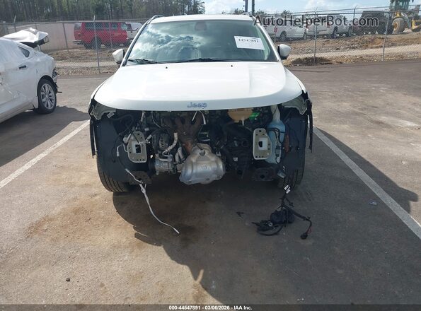 3C4NJCBB1KT832195 2019 JEEP COMPASS White 