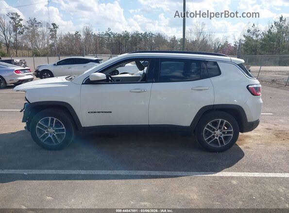 3C4NJCBB1KT832195 2019 JEEP COMPASS White 