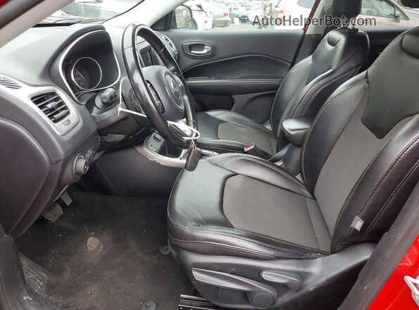 3C4NJCBB1LT130413 2020 JEEP COMPASS Красный Вид салона спереди