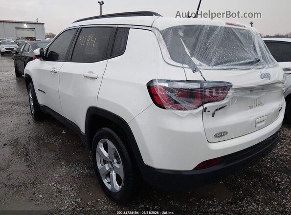 3C4NJCBB3JT356174 2018 JEEP COMPASS White 