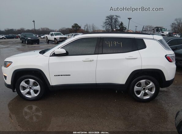 3C4NJCBB3JT356174 2018 JEEP COMPASS White 