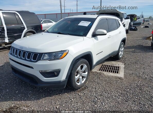 3C4NJCBB4JT137448 2018 JEEP COMPASS Белый 