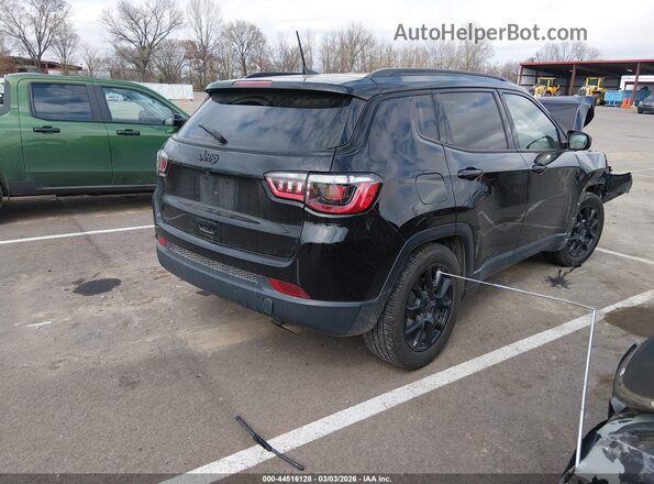 3C4NJCBB4NT178037 2022 JEEP COMPASS Черный Задняя правая четверть