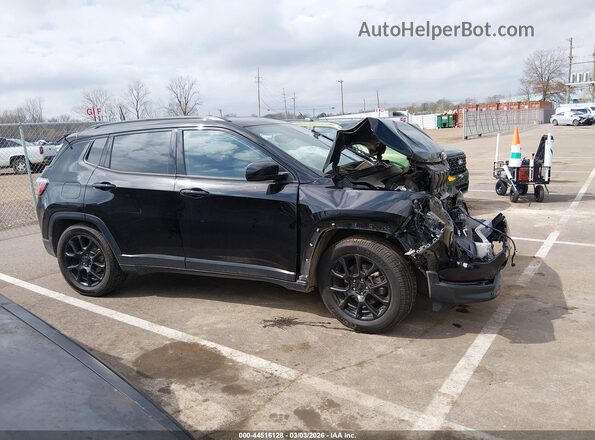 3C4NJCBB4NT178037 2022 JEEP COMPASS Черный Вид панели приборов