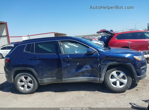 3C4NJCBB6LT121092 2020 JEEP COMPASS Blue Vista interior trasera