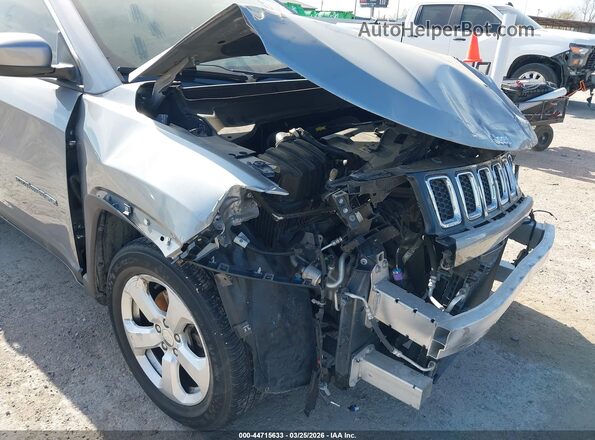 3C4NJCBB7JT226303 2018 JEEP COMPASS Gray 