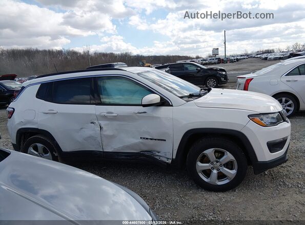 3C4NJCBBXHT690826 2017 JEEP NEW COMPASS White Widok zestawu wskaźników