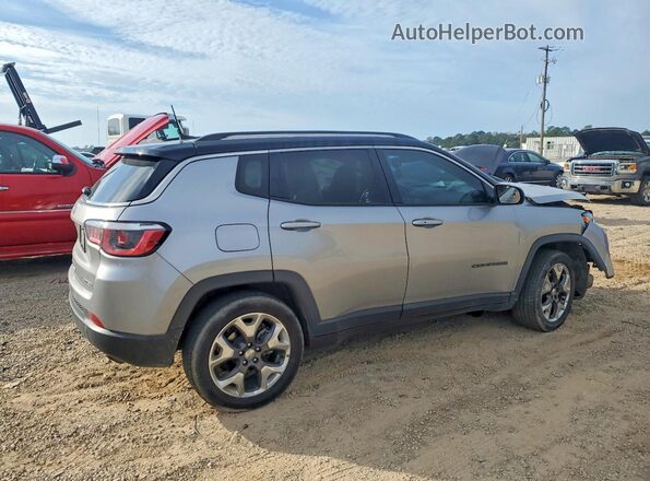 3C4NJCCB6KT699089 2019 JEEP COMPASS Silver 