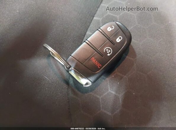 3C4NJDAB0JT248859 2018 JEEP COMPASS White Dashboard view