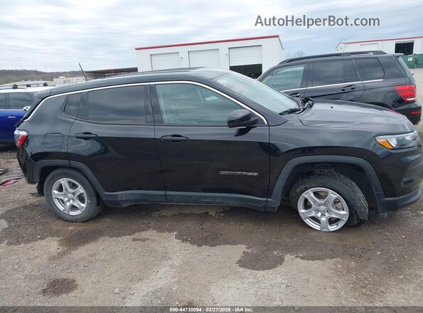 3C4NJDAB5NT167703 2022 JEEP COMPASS Black 