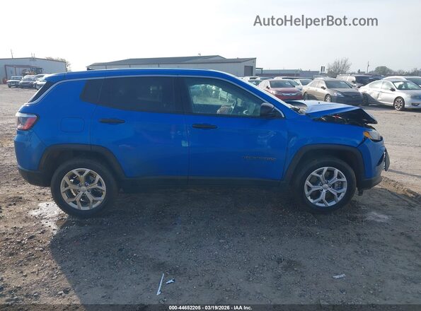 3C4NJDAN9RT175772 2024 JEEP COMPASS Blue Widok wnętrza z tyłu