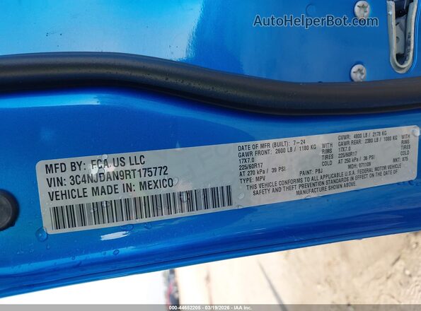 3C4NJDAN9RT175772 2024 JEEP COMPASS Blue Widok komory silnika