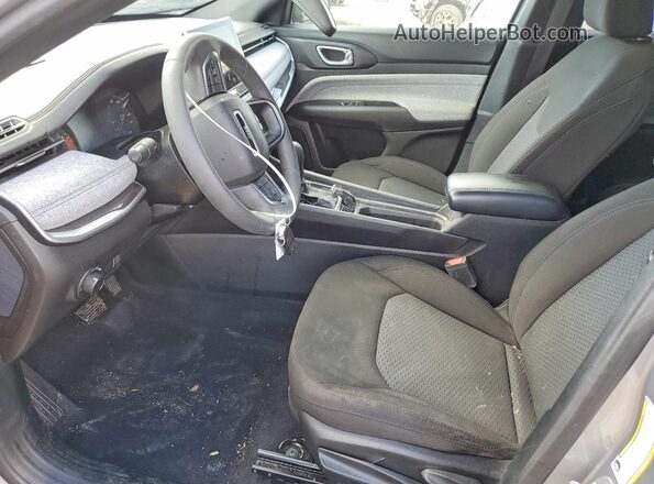 3C4NJDANXPT547312 2023 JEEP COMPASS Silver Front interior view