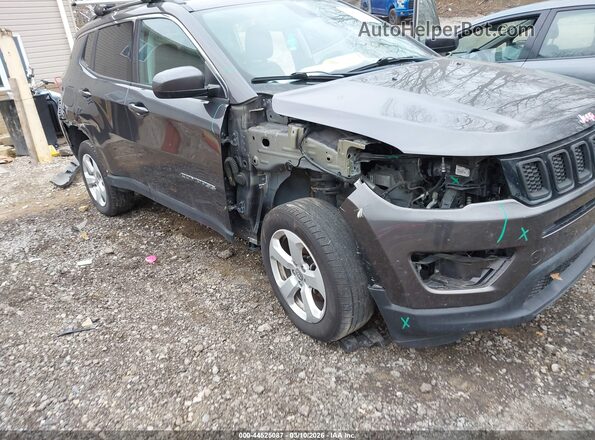 3C4NJDBB1KT756774 2019 JEEP COMPASS Gray Widok z przodu