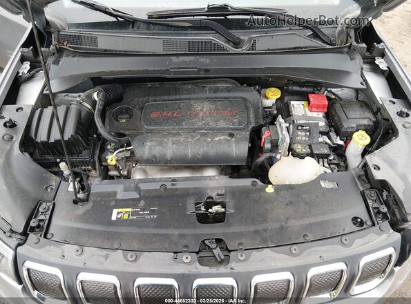 3C4NJDBB1NT232495 2022 JEEP COMPASS Silver უკანა ხედი
