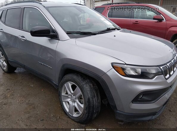 3C4NJDBB1NT232495 2022 JEEP COMPASS Silver 