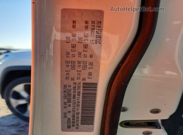 3C4NJDBB2HT650858 2017 JEEP COMPASS White Vista del compartimento del motor