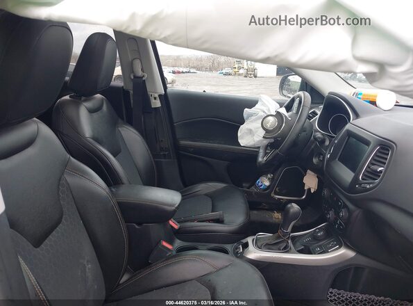 3C4NJDBB4JT161870 2018 JEEP COMPASS Gray Սալոնի դիմացի տեսք
