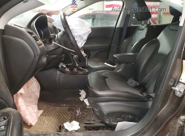 3C4NJDBB7MT565802 2021 JEEP COMPASS Charcoal Front interior view