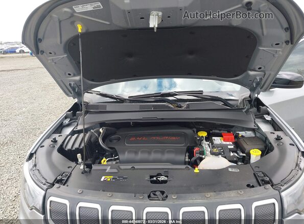 3C4NJDBB8NT101936 2022 JEEP COMPASS Silver უკანა ხედი
