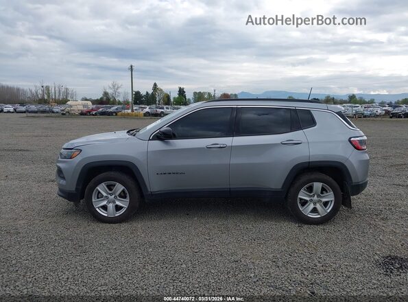 3C4NJDBB8NT101936 2022 JEEP COMPASS Silver სალონის 360-გრადუსიანი ხედი