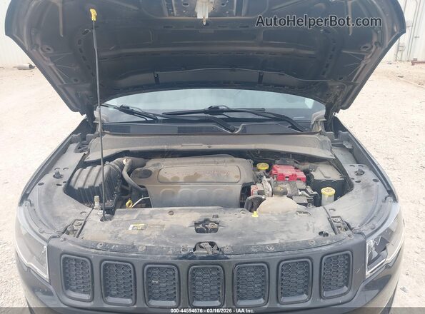 3C4NJDBB9KT623180 2019 JEEP COMPASS Black Vista trasera