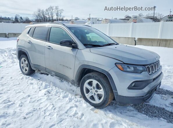3C4NJDBN4PT560040 2023 JEEP COMPASS Silver 