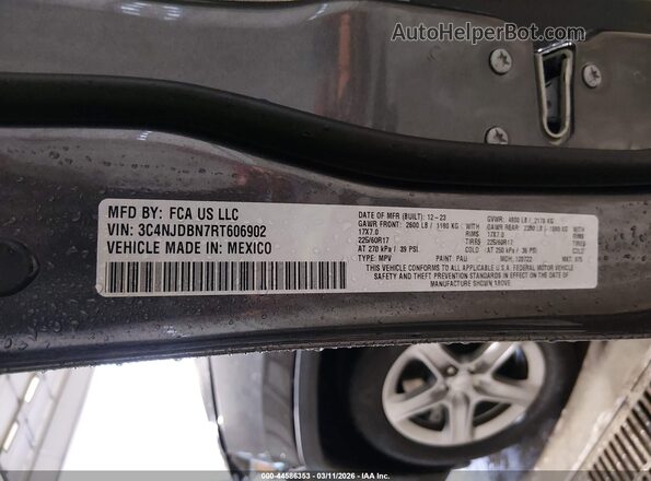 3C4NJDBN7RT606902 2024 JEEP COMPASS Серый Вид подкапотного пространства