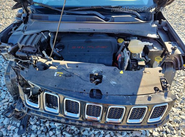 3C4NJDCB1MT527769 2021 JEEP COMPASS Gray Vista del compartimento del motor