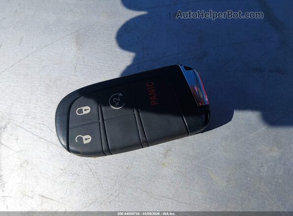 3C4NJDCB2LT233778 2020 JEEP COMPASS Black 